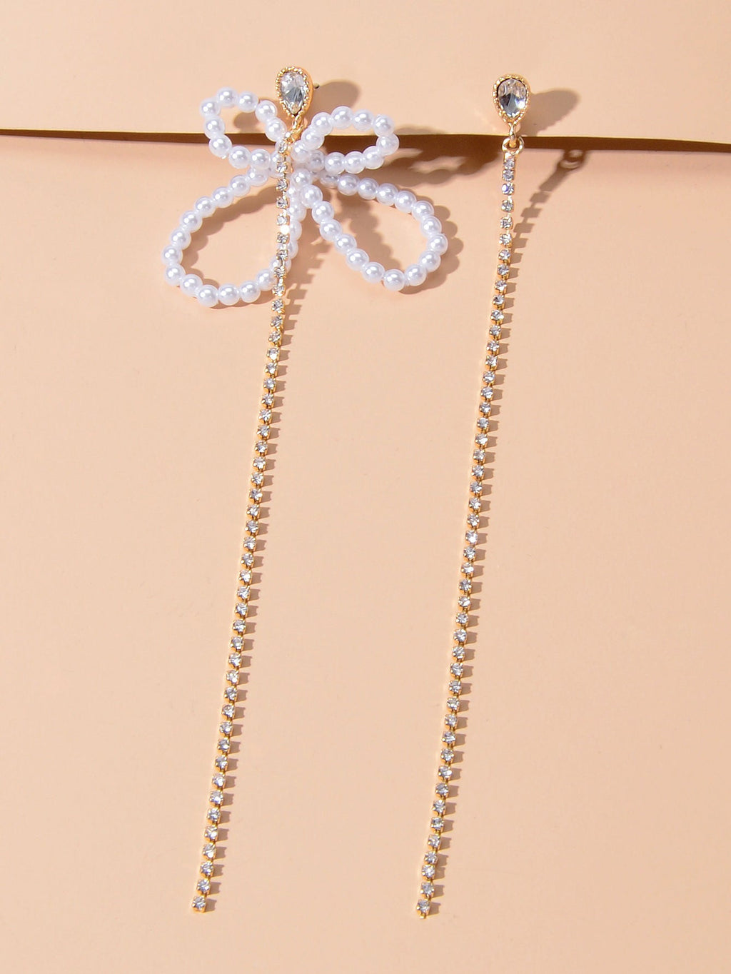 Sweet Pearl Beads Flower Rhinestone Long Gold Chain Asymmetric Pendant Earrings